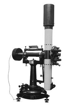 Zenit-Teleskop, 110mm Objektivöffnung, 120 mm Brennweite